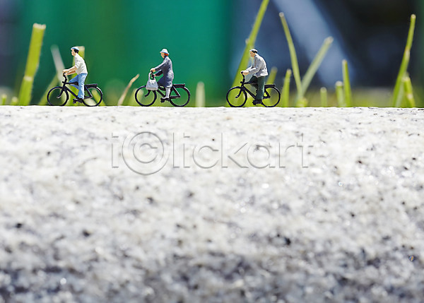 사람없음 JPG 아웃포커스 포토 길 모형 미니어처 식물 야외 오브젝트 인형 자전거 장난감 주간 풀(식물) 피규어