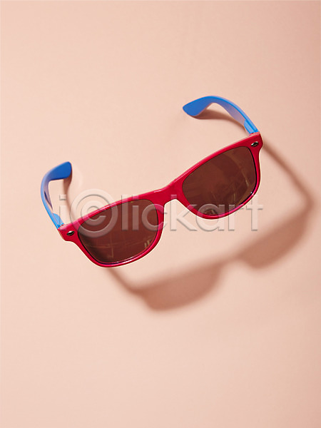 사람없음 JPG 포토 백그라운드 분홍색 선글라스 스튜디오촬영 실내 안경 오브젝트 컬러