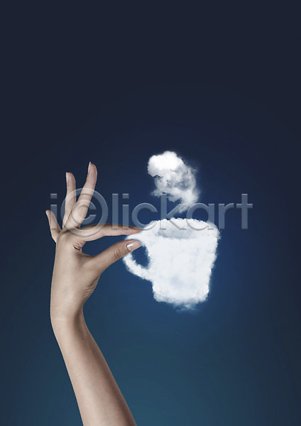 신체부위 PSD 편집이미지 구름(자연) 들기 손 손짓 음료 음식 커피 커피잔 컵