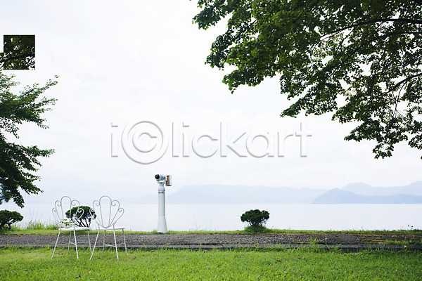 사람없음 JPG 포토 나무 망원경 바다 섬 식물 야외 의자 자연 잔디 전망대 주간 풍경(경치)