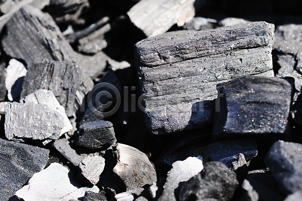 사람없음 JPG 포토 해외이미지 검은색 굽기 그릴 바비큐 백그라운드 벽난로 벽돌 석탄 소풍 숯 어둠 에너지 연료 조각 질감 해외202004 화석