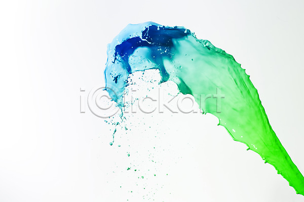 떨어짐 사람없음 JPG 순간포착 포토 백그라운드 스튜디오촬영 실내 액체 액체표현 초록색 컨셉 컬러 페인트 하늘색 혼합
