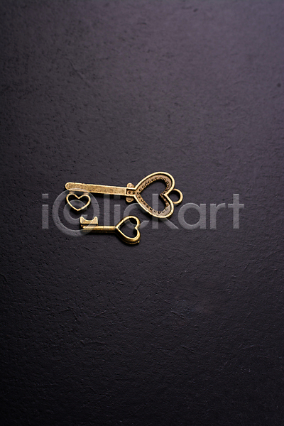 사람없음 JPG 포토 해외이미지 검은색 백그라운드 하트 해외202004 황금열쇠