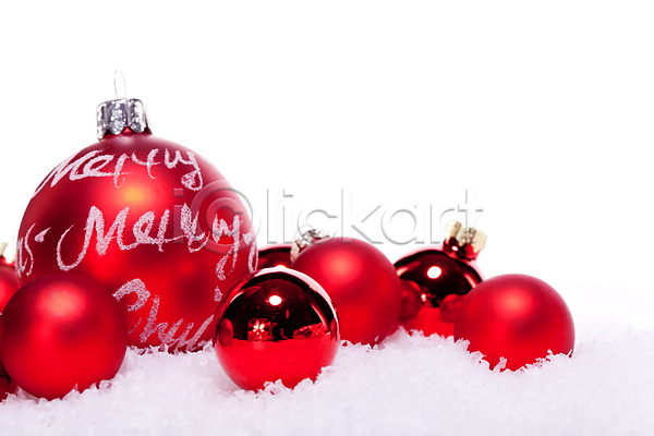 사람없음 JPG 포토 해외이미지 눈(날씨) 빨간색 실내 오너먼트 크리스마스 크리스마스장식 해외202004 흰배경