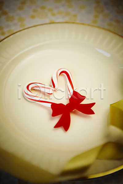 사람없음 JPG 아웃포커스 포토 리본 백그라운드 사탕 스튜디오촬영 실내 오브젝트 장식 접시 크리스마스 크리스마스용품 크리스마스장식 하트