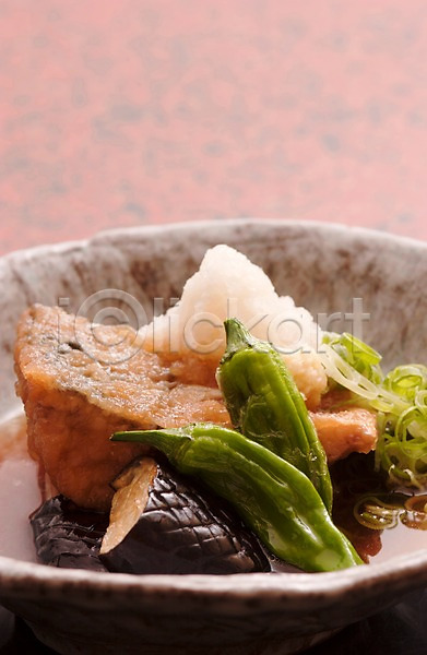 사람없음 JPG 포토 고추 그릇 실내 어묵 어묵탕 요리 음식 일본음식 전골 파