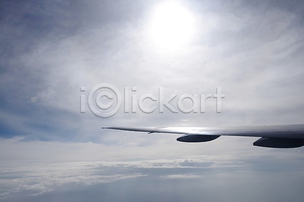 사람없음 JPG 포토 구름(자연) 비행 비행기 야외 주간 태양 하늘 해