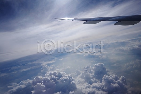 사람없음 JPG 포토 구름(자연) 뭉게구름 비행 비행기 야외 주간 하늘