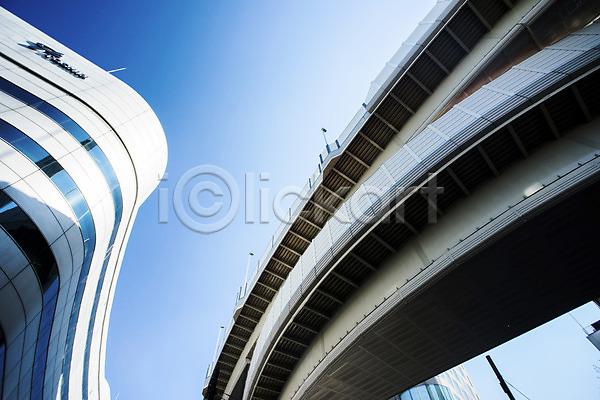 사람없음 JPG 로우앵글 포토 건물 건축물 고속도로 다리(건축물) 도로 도시 도쿄 야외 일본 주간 풍경(경치) 해외 해외풍경