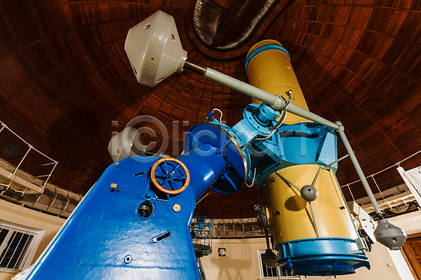 사람없음 JPG 포토 해외이미지 과학 기구 러시아 망원경 반사 반사경 별 소비에트 우주 장면 장비 전망대 천문학 코스모스(꽃) 탐험 탑 트로피 하늘 해외202004