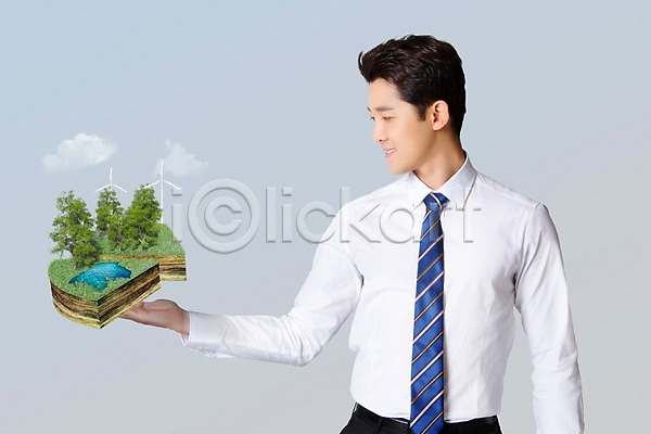 발전 남자 남자한명만 사람 성인 성인남자만 한국인 한명 3D PSD 편집이미지 나무 비즈니스맨 상반신 에너지 자연 친환경 환경