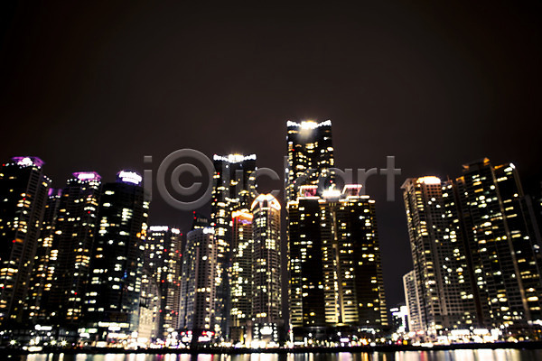 감성 신비 사람없음 JPG 소프트포커스 포토 건물 도시 도시풍경 밤하늘 배경화면 보케 부산 빌딩 빛 야간 야경 야외 풍경(경치) 해운대