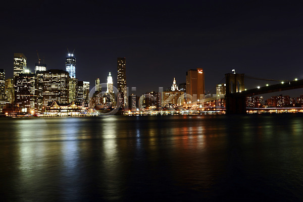 사람없음 JPG 포토 강 건축물 뉴욕 다리(건축물) 도시 도시풍경 미국 브루클린 빌딩 아메리카 야간 야경 야외 조명 풍경(경치) 해외풍경