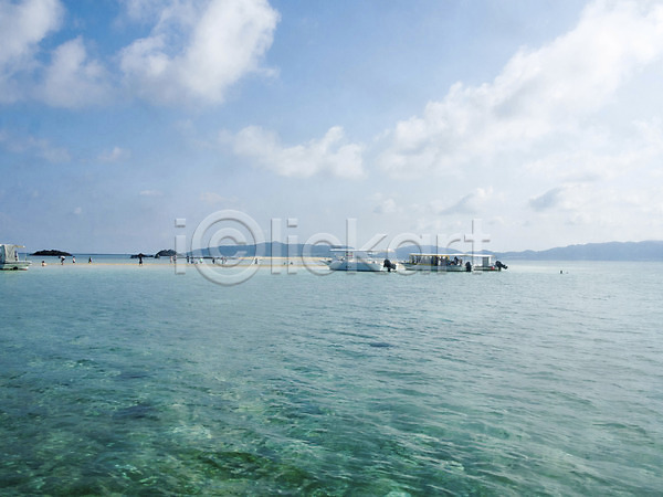 JPG 포토 구름(자연) 바다 배(교통) 섬 야외 자연 주간 풍경(경치) 하늘 항구