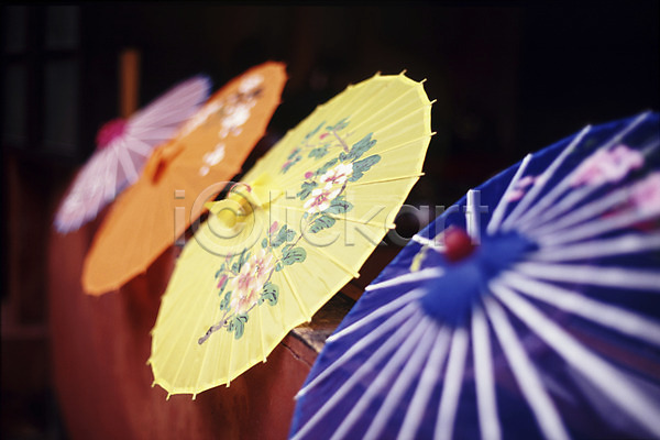 사람없음 JPG 근접촬영 아웃포커스 포토 미니어처 오브젝트 우산 장식 전통 전통소품 중국