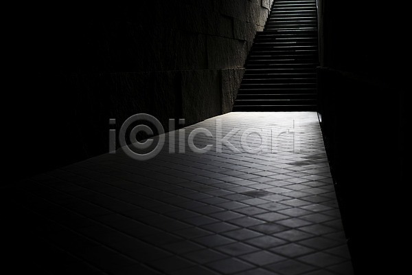 사람없음 JPG 포토 거리 거리풍경 계단 골목길 길 도시풍경 빛 야외 어둠 원근감 주간