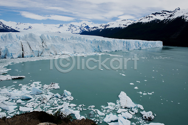 지구온난화 사람없음 JPG 포토 해외이미지 국립공원 남아메리카 냉동 빙산 빙하 산 생태학 세계문화유산 아르헨티나 야외 얼음 여행 자연 장면 터키석 파란색 풍경(경치) 해외202004 호수
