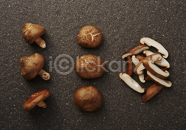 사람없음 JPG 포토 레시피 버섯 스튜디오촬영 식재료 실내 음식 조각 조각(피스) 표고버섯