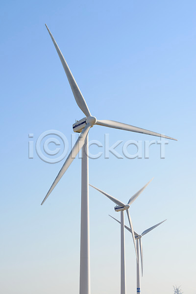 사람없음 JPG 포토 그린에너지 발전기 발전소 야외 에너지 주간 풍경(경치) 풍력에너지 풍차 하늘