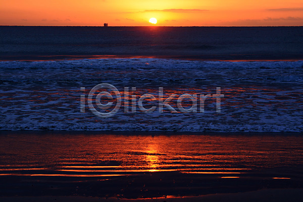 사람없음 JPG 포토 노을 바다 야외 일출 자연 태양 파도 풍경(경치) 해변
