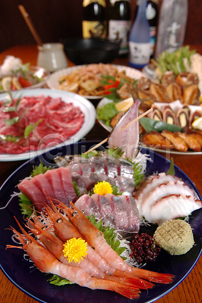 사람없음 JPG 근접촬영 아웃포커스 포토 꽃 나무탁자 문어 새우 생선요리 생선회 일본음식 장식 접시 초밥 탁자 해물요리 해산물