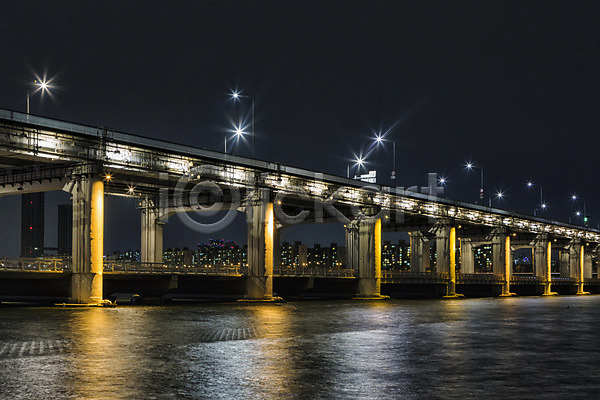 사람없음 JPG 포토 가로등 강 다리(건축물) 반포대교 빛 서울 야간 야경 야외 풍경(경치) 하늘 한강 한국