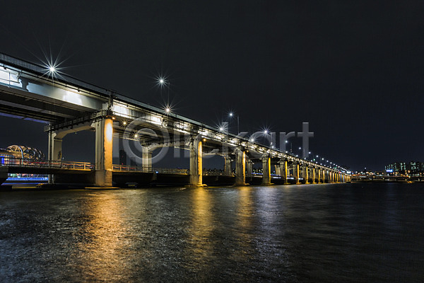 사람없음 JPG 포토 가로등 강 다리(건축물) 물 반포대교 빛 서울 야간 야경 야외 풍경(경치) 한강 한국