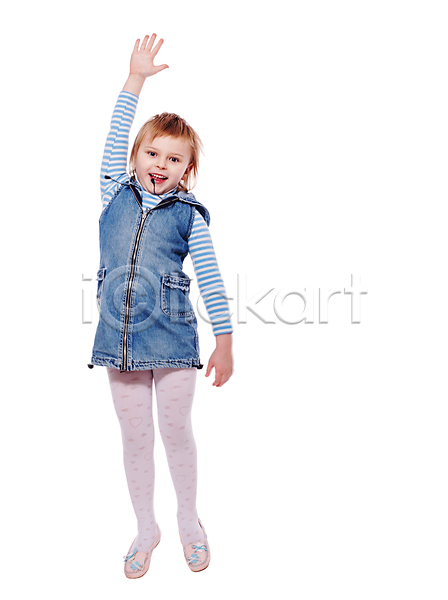 기쁨 이동 행복 백인 사람 어린이 여자 한명 JPG 포토 해외이미지 건강 꿈 놀이 드레스 라이프스타일 미소(표정) 여름(계절) 웃음 점프 청바지 파란색 포즈 해외202004 휴가