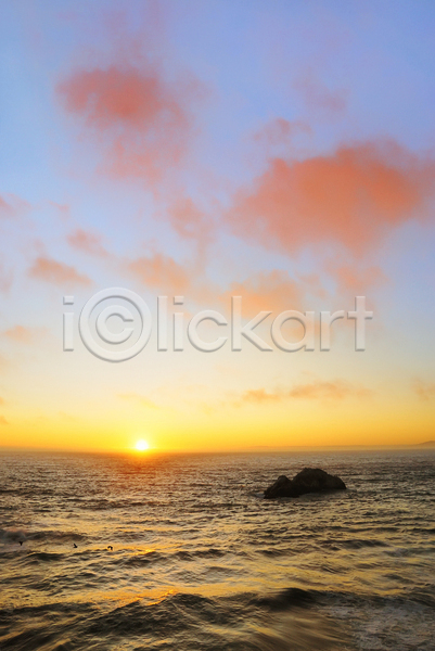 사람없음 JPG 포토 해외이미지 구름(자연) 노을 미국 바다 야외 주간 캘리포니아 태양 하늘 해외202004 해외풍경