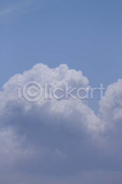 분위기 자유 사람없음 JPG 포토 해외이미지 구름(자연) 모양 바람 빛 수평선 야외 우주 자연 파란색 풍경(경치) 하늘 해외202004 햇빛 환경 흰색