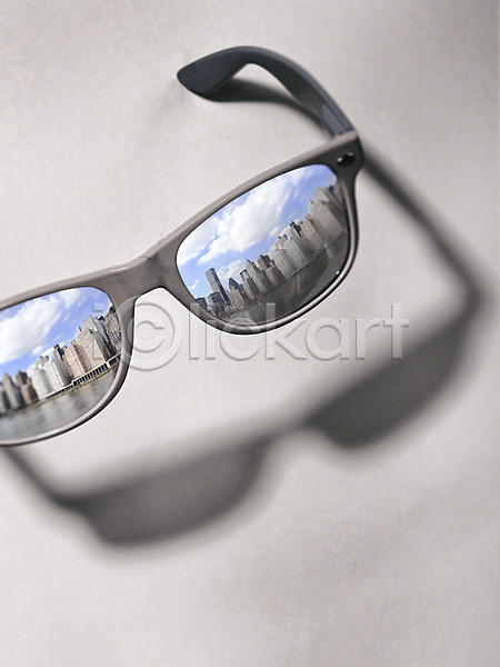 과거 사람없음 3D JPG 디지털합성 편집이미지 꿈 도시 디지털아트 반사 빌딩 선글라스 안경