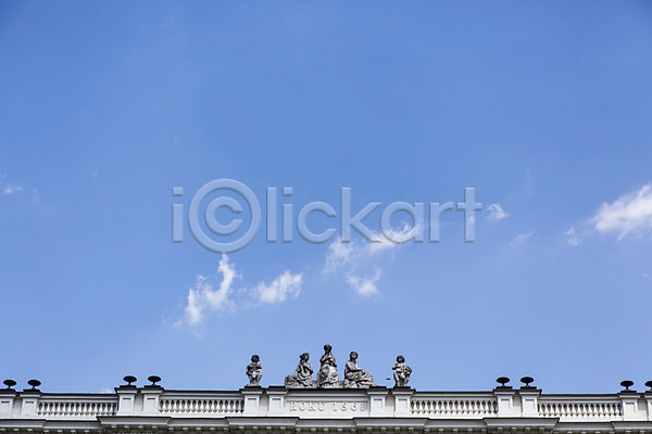 사람없음 JPG 포토 구름(자연) 구시가지 동상 동유럽 바르샤바 야외 유럽 주간 폴란드 풍경(경치) 하늘 해외풍경