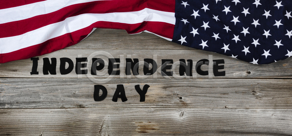 자유 사람없음 JPG 포토 해외이미지 4 7월 기념물 깃발 독립 명예 목재 미국 백그라운드 별 빨간색 심볼 왕 전국 줄무늬 카피스페이스 텍스트 파란색 편지 해외202004 해외포토 휴가 흰색