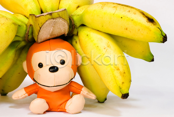 아이디어 사람없음 JPG 포토 해외이미지 경기 과일 바나나 원숭이 장난감 정물화 해외202004