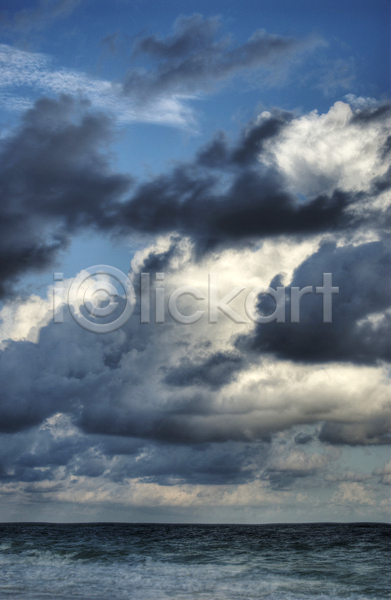 사람없음 JPG 포토 해외이미지 검은색 구름(자연) 바다 어둠 파도 파란색 폭풍 플로리다 하늘 해외202004 흰색