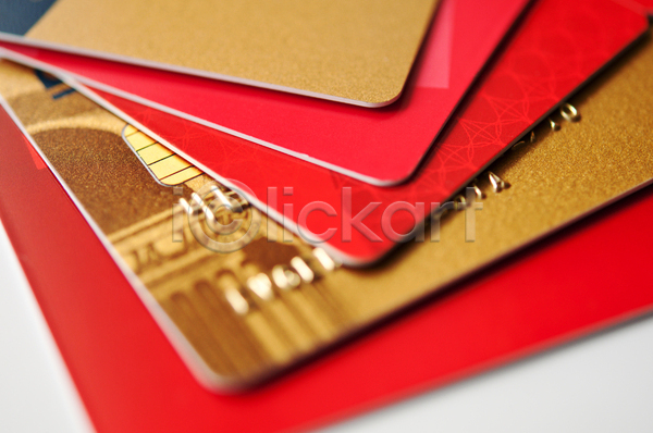 전자상거래 사람없음 JPG 포토 해외이미지 거래 구매 금융 돈 백그라운드 비즈니스 빨간색 상업 세일 소매 쇼핑 신용카드 쌓기 플라스틱 해외202004 황금 흰색