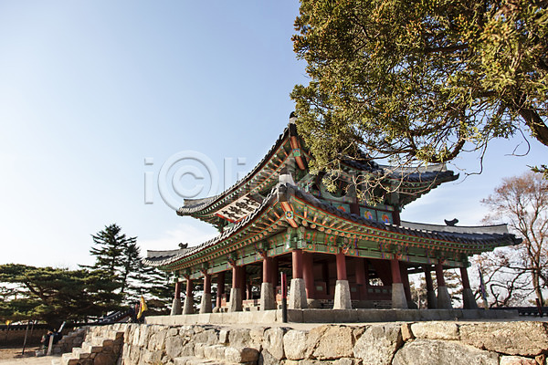 사람없음 JPG 포토 나무 남한산성 수어장대 식물 야외 주간 풍경(경치) 하늘 한국 한국문화