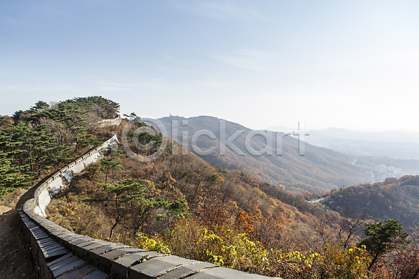 사람없음 JPG 포토 가을(계절) 계절 나무 남한산성 단풍 산 성곽길 식물 야외 주간 풍경(경치) 하늘 한국