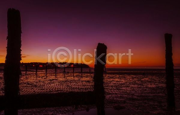 침묵 평화 사람없음 JPG 포토 해외이미지 모래 바다 빛 사진촬영 어둠 오렌지 일몰 잔물결 저녁 전등 해외202004 황금