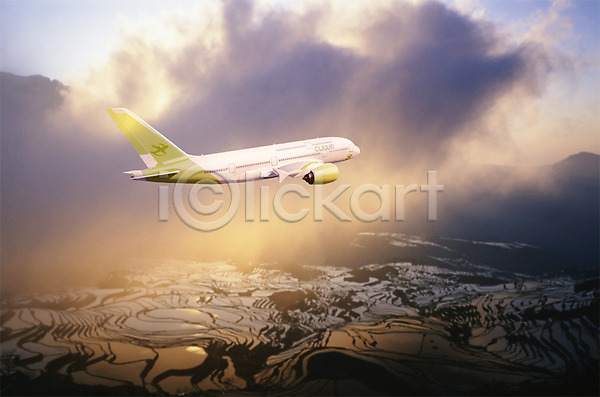 사람없음 3D PSD 디지털합성 편집이미지 구름(자연) 디지털아트 비행 비행기 야외 일몰 주간 편집 하늘