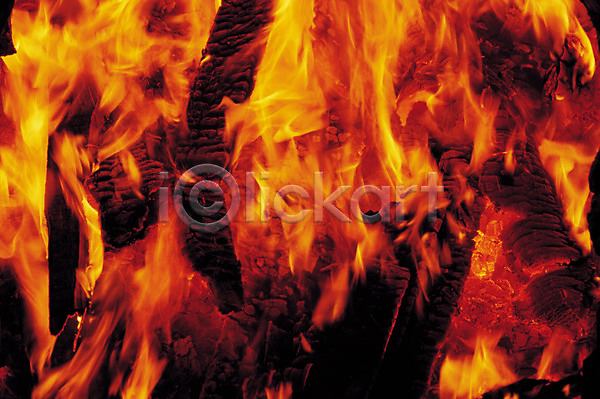 사람없음 JPG 포토 모닥불 무늬 백그라운드 불 불꽃(불) 빨간색 숯 장작 컬러 패턴