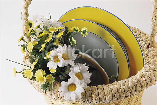 사람없음 JPG 포토 꽃 꽃바구니 바구니 식기그릇 식물 오브젝트 인테리어 장식 접시