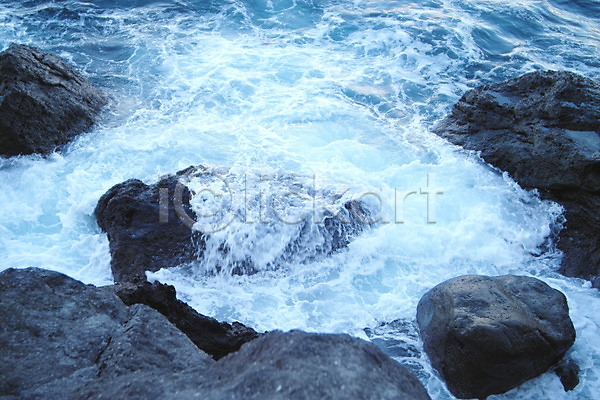 사람없음 JPG 포토 돌(바위) 바다 바위(돌) 백그라운드 섬 야외 울릉도 자연 조약돌 주간 파도 풍경(경치)