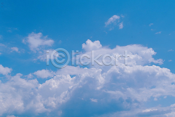 사람없음 JPG 근접촬영 로우앵글 포토 구름(자연) 백그라운드 야외 자연 주간 풍경(경치) 하늘 하늘색
