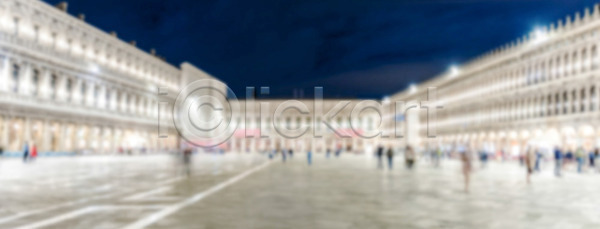 사람 사람없음 JPG 소프트포커스 포토 해외이미지 건물 건축양식 광장 교회 궁전 도시 도시풍경 맑음 바실리카 백그라운드 베네치아 보케 빨간색 성당 성자 여름 여행 여행객 옛날 유럽 이탈리아 정사각형 종 종탑 카페 탑 파란색 표시 하늘 해외202004 해외포토 흔적