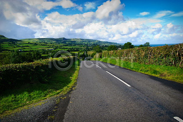사람없음 JPG 포토 해외이미지 거리 도로 북쪽 아일랜드 장면 초록색 풍경(경치) 해외202004