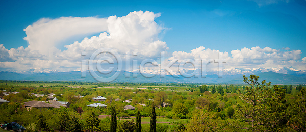 침묵 사람없음 JPG 포토 해외이미지 계곡 계절 공원 구름 나무 무한 바위 빙하 산 산등성이 삼림지대 숲 스카이라인 시골 안테나 야외 언덕 여름 여행 웅장함 자연 장면 전국 절정 조지아 지역 통과 파노라마 파란색 풍경 하늘 하이킹 해외202004 해외포토 휴가