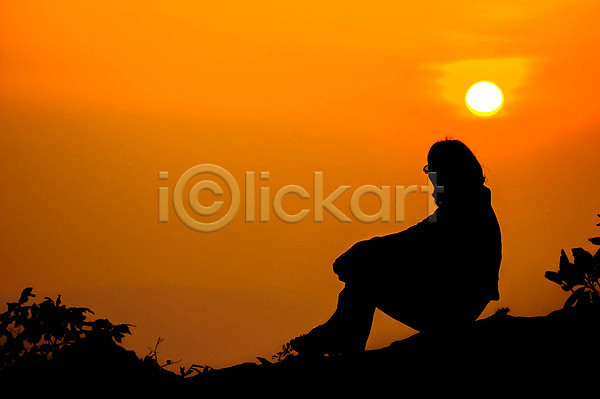 사람없음 JPG 실루엣 포토 해외이미지 노란색 새벽 오렌지 일몰 태양 풍경(경치) 하늘 해외202004