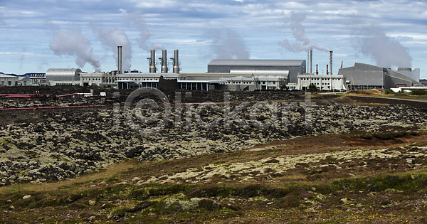 뜨거움 보호 사람없음 JPG 포토 해외이미지 공장 봄 산업 수증기 아이슬란드 에너지 유럽 자연 자원 전기 지열 지질학 튜브 파이프라인 해외202004 환경