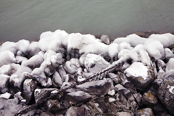 시원함 추위 사람없음 JPG 포토 해외이미지 겨울 계절 고드름 날씨 냉동 물 야외 얼음 온도 자연 크리스탈 풍경(경치) 해외202004 흰색